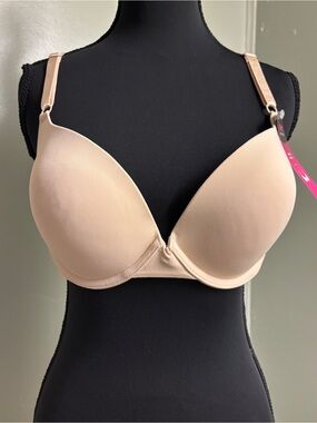Maidenform Bra in Nude - Women Intimates size 38C